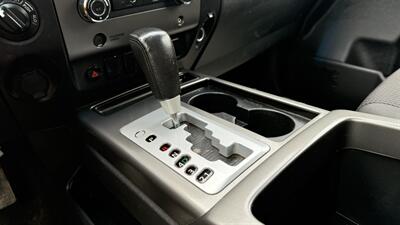 2011 Nissan Titan SV-PKG, EXTENDED CAB, 4WD!!!   - Photo 13 - Edmonton, AB T6V 1H4