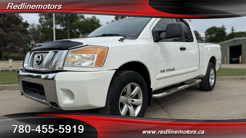 2011 Nissan Titan SV-PKG, EXTENDED CAB, 4WD!!! - Photo 1 - Edmonton, AB T6V 1H4