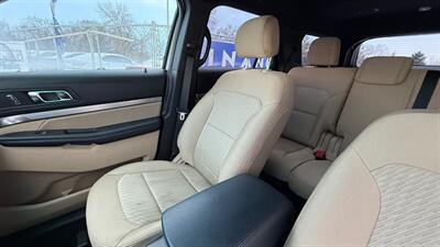 2017 Ford Explorer   - Photo 9 - Edmonton, AB T6V 1H4