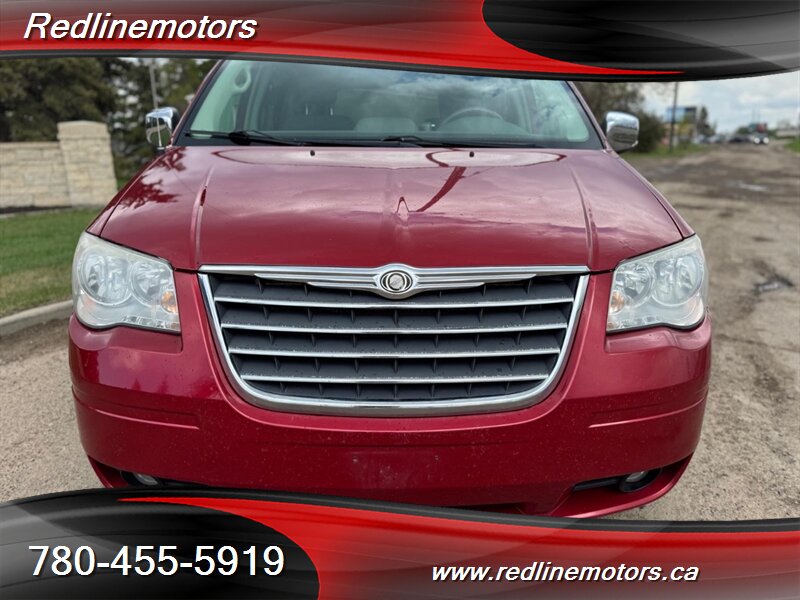 2009 Chrysler Town & Country Touring, WINTER AND SUMMER TIRES INCLUDED!!!!  