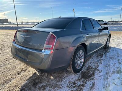 2011 Chrysler 300 Series Limited   - Photo 4 - Edmonton, AB T6V 1H4