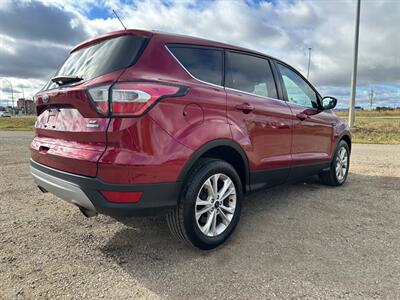 2017 Ford Escape SE   - Photo 4 - Edmonton, AB T6V 1H4