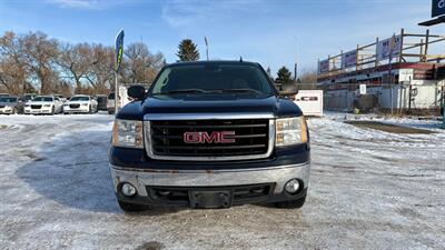 2007 GMC Sierra 1500 Work Truck Work Truck 4dr Extended Cab   - Photo 2 - Edmonton, AB T6V 1H4