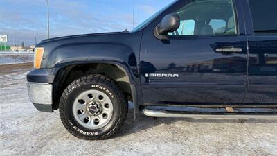 2007 GMC Sierra 1500 Work Truck Work Truck 4dr Extended Cab   - Photo 9 - Edmonton, AB T6V 1H4