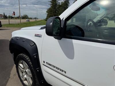 2008 GMC Sierra 1500 SLT-PKG, Z71, CREW, 4X4, LEATHER/ROOF!!!   - Photo 7 - Edmonton, AB T6V 1H4