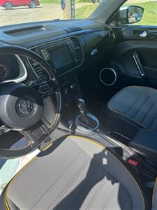 2016 Volkswagen Beetle-Classic 1.8T Dune   - Photo 12 - Edmonton, AB T6V 1H4