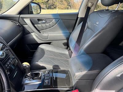 2010 INFINITI FX35 PREMIUM-PKG, AWD, LEATHER, DVD/NAVI!!!   - Photo 13 - Edmonton, AB T6V 1H4