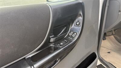 2007 Ford Ranger XLT 4dr SuperCab, 4WD, CANOPY!!!   - Photo 8 - Edmonton, AB T6V 1H4
