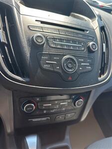 2017 Ford Escape SE  AWD - Photo 12 - Edmonton, AB T6V 1H4