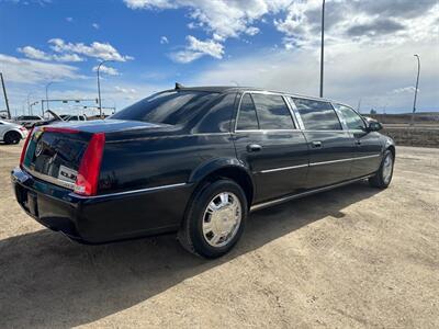 2011 Cadillac DTS Coachbuilder Limo   - Photo 4 - Edmonton, AB T6V 1H4