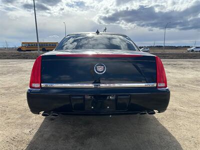 2011 Cadillac DTS Coachbuilder Limo   - Photo 5 - Edmonton, AB T6V 1H4