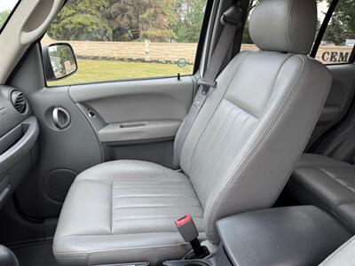 2006 Jeep Liberty LIMITED-PKG, AWD, 4X4, LEATHER/ROOF!!!   - Photo 13 - Edmonton, AB T6V 1H4