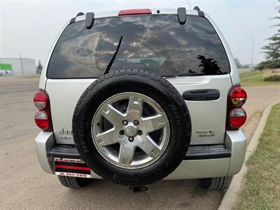2006 Jeep Liberty LIMITED-PKG, AWD, 4X4, LEATHER/ROOF!!!   - Photo 5 - Edmonton, AB T6V 1H4