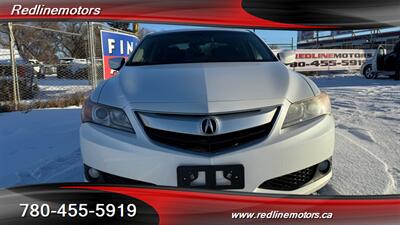 2013 Acura ILX 2.0L w/Tech  