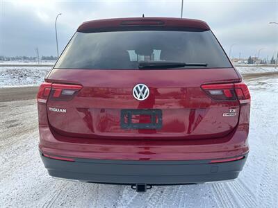 2018 Volkswagen Tiguan 2.0T S 4Motion   - Photo 5 - Edmonton, AB T6V 1H4