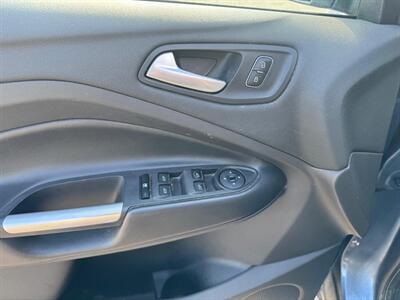 2018 Ford Escape SE-PKG, AUTO, 4X4, ONE OWNER/NO ACCIDENTS!   - Photo 9 - Edmonton, AB T6V 1H4