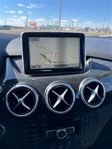 2014 Mercedes-Benz B 250  TURBO - Photo 12 - Edmonton, AB T6V 1H4