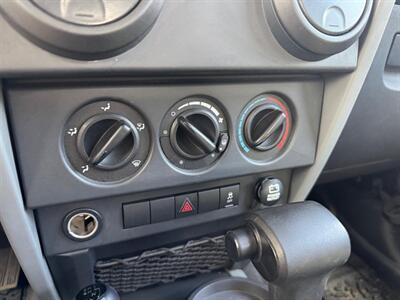 2010 Jeep Wrangler SPORT-PKG, AUTO, 4X4, ALL SERVICE RECORDS!!!   - Photo 14 - Edmonton, AB T6V 1H4