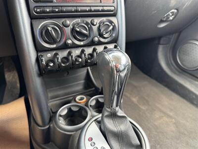 2006 MINI Cooper BASE-PKG, AUTO, LEATHER, 176K!   - Photo 14 - Edmonton, AB T6V 1H4