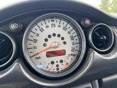 2006 MINI Cooper BASE-PKG, AUTO, LEATHER, 176K!   - Photo 16 - Edmonton, AB T6V 1H4