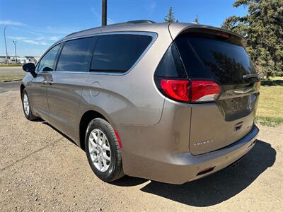 2017 Chrysler Pacifica LX   - Photo 6 - Edmonton, AB T6V 1H4