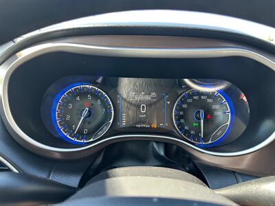 2017 Chrysler Pacifica LX   - Photo 18 - Edmonton, AB T6V 1H4