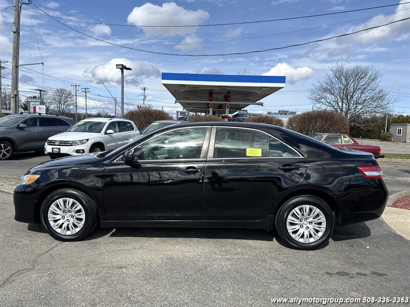 2011 Toyota Camry - Photo 8 - Seekonk, MA 02771