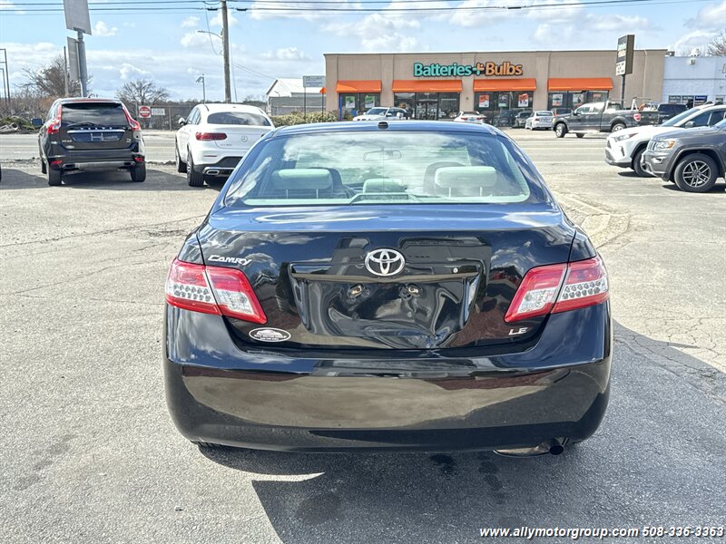 2011 Toyota Camry - Photo 6 - Seekonk, MA 02771