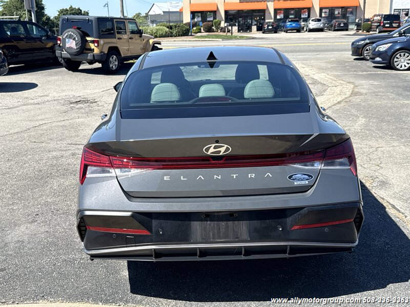 2024 Hyundai ELANTRA Hybrid Limited - Photo 6 - Seekonk, MA 02771