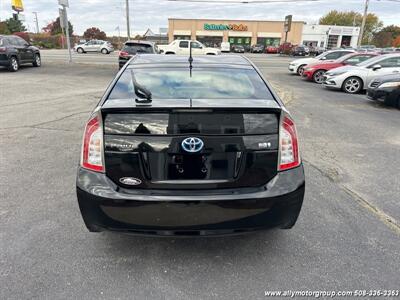 2012 Toyota Prius Two   - Photo 5 - Seekonk, MA 02771