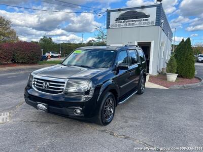 2015 Honda Pilot Touring   - Photo 2 - Seekonk, MA 02771