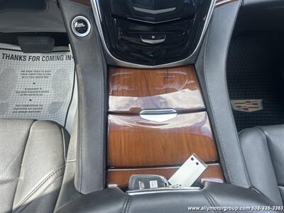 2017 Cadillac Escalade Premium Luxury - Photo 16 - Seekonk, MA 02771