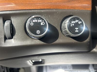 2017 Cadillac Escalade Premium Luxury - Photo 34 - Seekonk, MA 02771