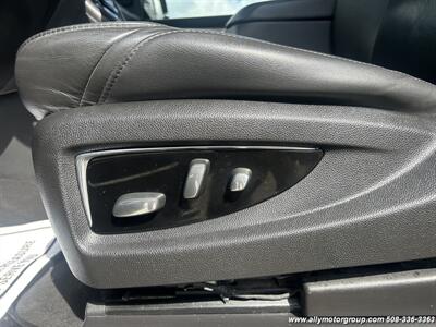 2017 Cadillac Escalade Premium Luxury - Photo 32 - Seekonk, MA 02771