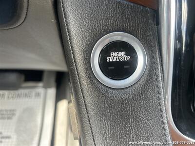 2017 Cadillac Escalade Premium Luxury - Photo 15 - Seekonk, MA 02771