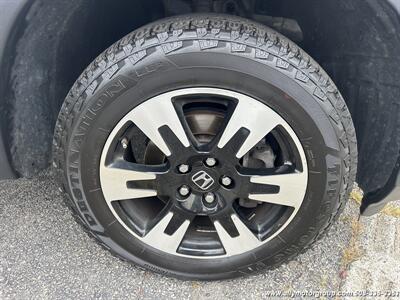 2020 Honda Ridgeline RTL   - Photo 9 - Seekonk, MA 02771