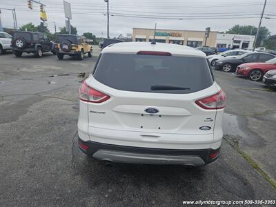2015 Ford Escape SE   - Photo 6 - Seekonk, MA 02771