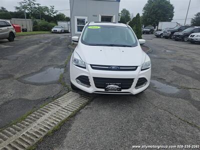 2015 Ford Escape SE   - Photo 2 - Seekonk, MA 02771