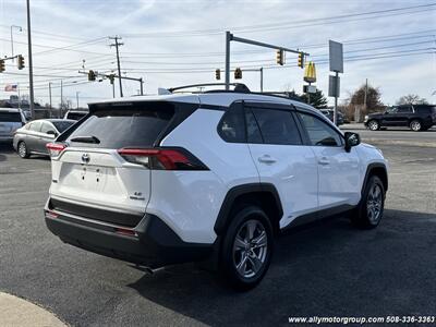 2022 Toyota RAV4 Hybrid LE - Photo 5 - Seekonk, MA 02771