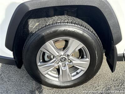 2022 Toyota RAV4 Hybrid LE - Photo 9 - Seekonk, MA 02771