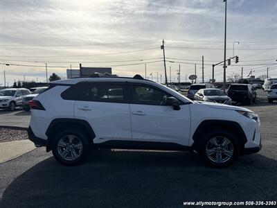 2022 Toyota RAV4 Hybrid LE - Photo 4 - Seekonk, MA 02771
