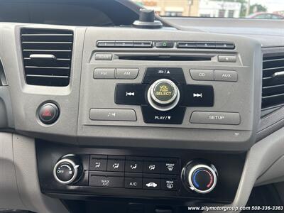 2012 Honda Civic LX   - Photo 17 - Seekonk, MA 02771