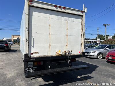 2014 Isuzu Med Duty NPR CREW CHASSIS   - Photo 21 - Seekonk, MA 02771