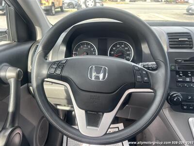 2011 Honda CR-V EX   - Photo 16 - Seekonk, MA 02771