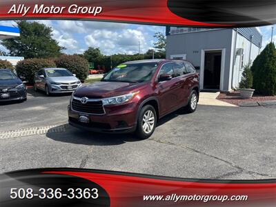 2015 Toyota Highlander LE Plus   - Photo 1 - Seekonk, MA 02771