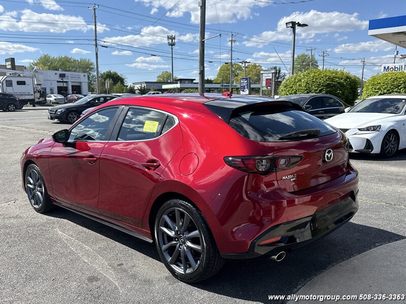 2019 Mazda Mazda3 Hatchback Preferred - Photo 7 - Seekonk, MA 02771
