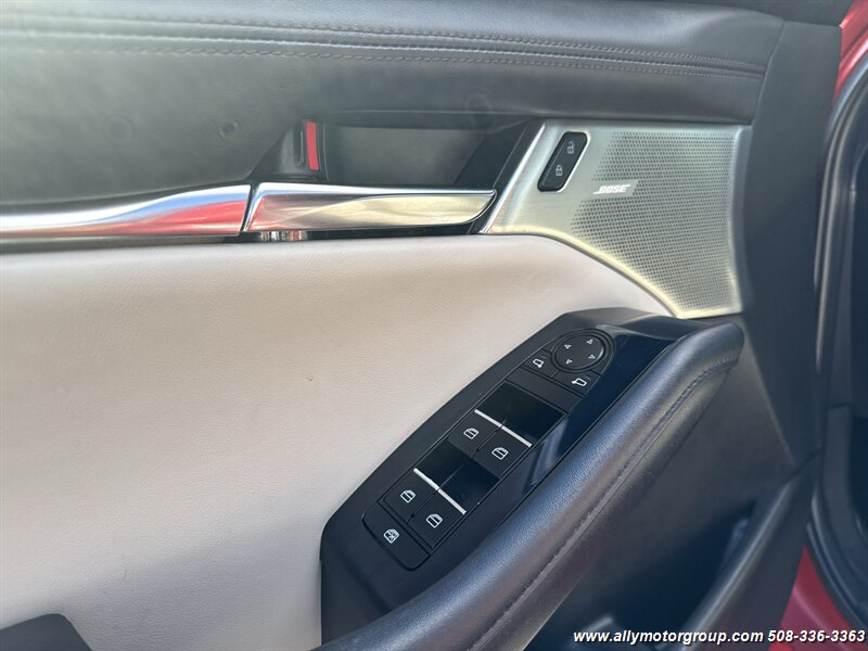 2019 Mazda Mazda3 Hatchback Preferred - Photo 17 - Seekonk, MA 02771