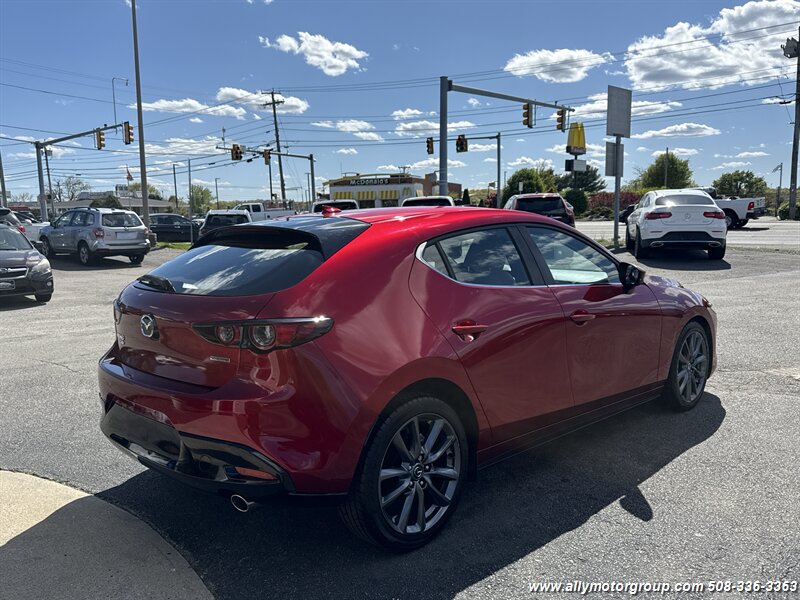 2019 Mazda Mazda3 Hatchback Preferred - Photo 5 - Seekonk, MA 02771