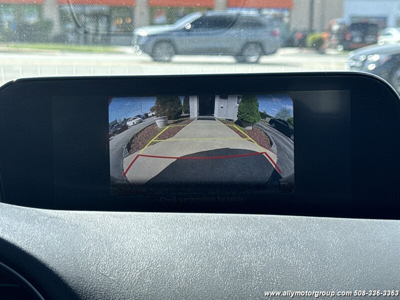 2019 Mazda Mazda3 Hatchback Preferred - Photo 25 - Seekonk, MA 02771