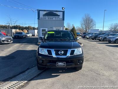 2016 Nissan Frontier PRO-4X   - Photo 8 - Seekonk, MA 02771